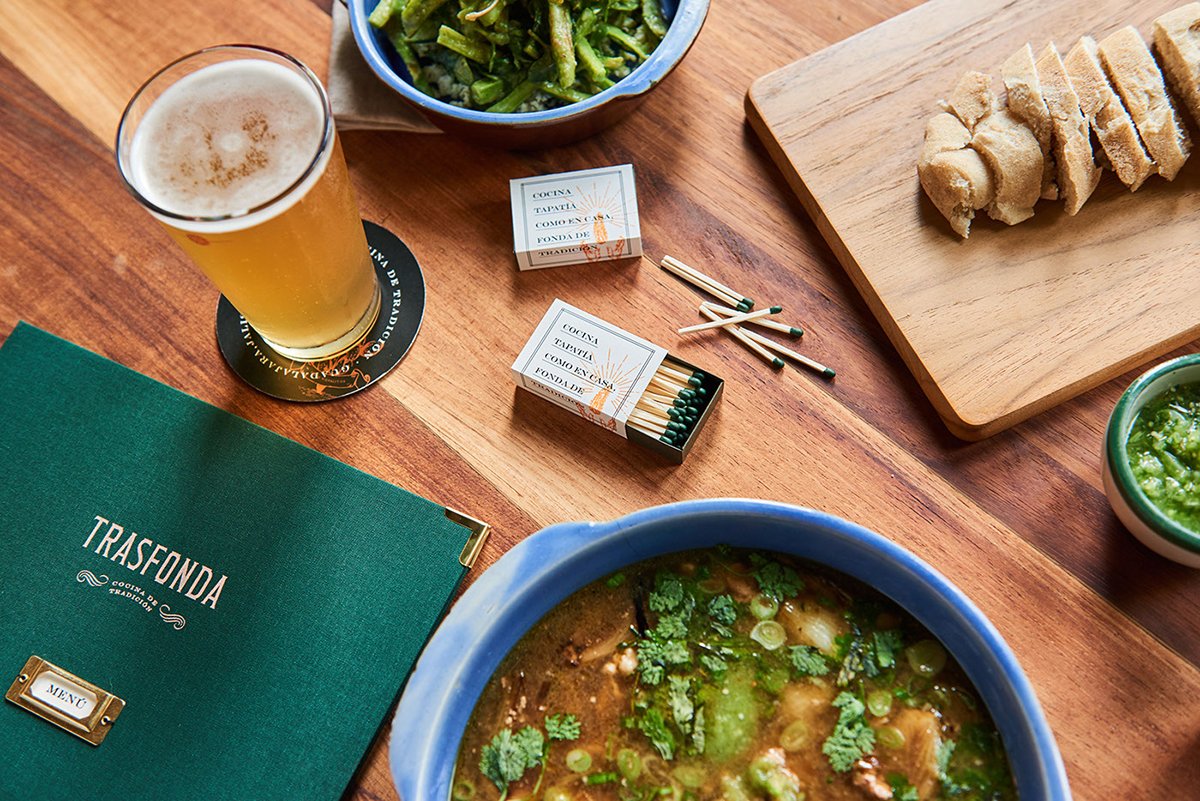 品牌設(shè)計(jì)、VI設(shè)計(jì)、標(biāo)志設(shè)計(jì)、名片設(shè)計(jì)、包裝設(shè)計(jì)、菜單設(shè)計(jì)、品牌形象設(shè)計(jì)、餐飲品牌設(shè)計(jì)