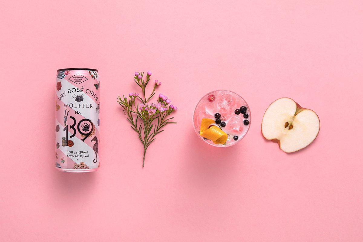 2018網(wǎng)紅飲料品牌VI設(shè)計(jì)和包裝設(shè)計(jì)案例，VI設(shè)計(jì)，品牌VI設(shè)計(jì)，飲料VI設(shè)計(jì)，飲料包裝設(shè)計(jì)，網(wǎng)紅品牌VI設(shè)計(jì)，深圳VI設(shè)計(jì)，左右格局