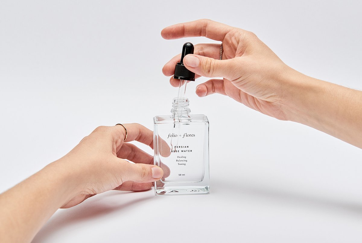 護膚品 Folio + Flores 品牌vi設計&mdash;標識設計的戰(zhàn)略性意義，vi設計，標識設計，化妝品品牌vi設計，企業(yè)vi設計，品牌vi設計，化妝品vi設計，vi品牌策劃，深圳vi設計，左右格局