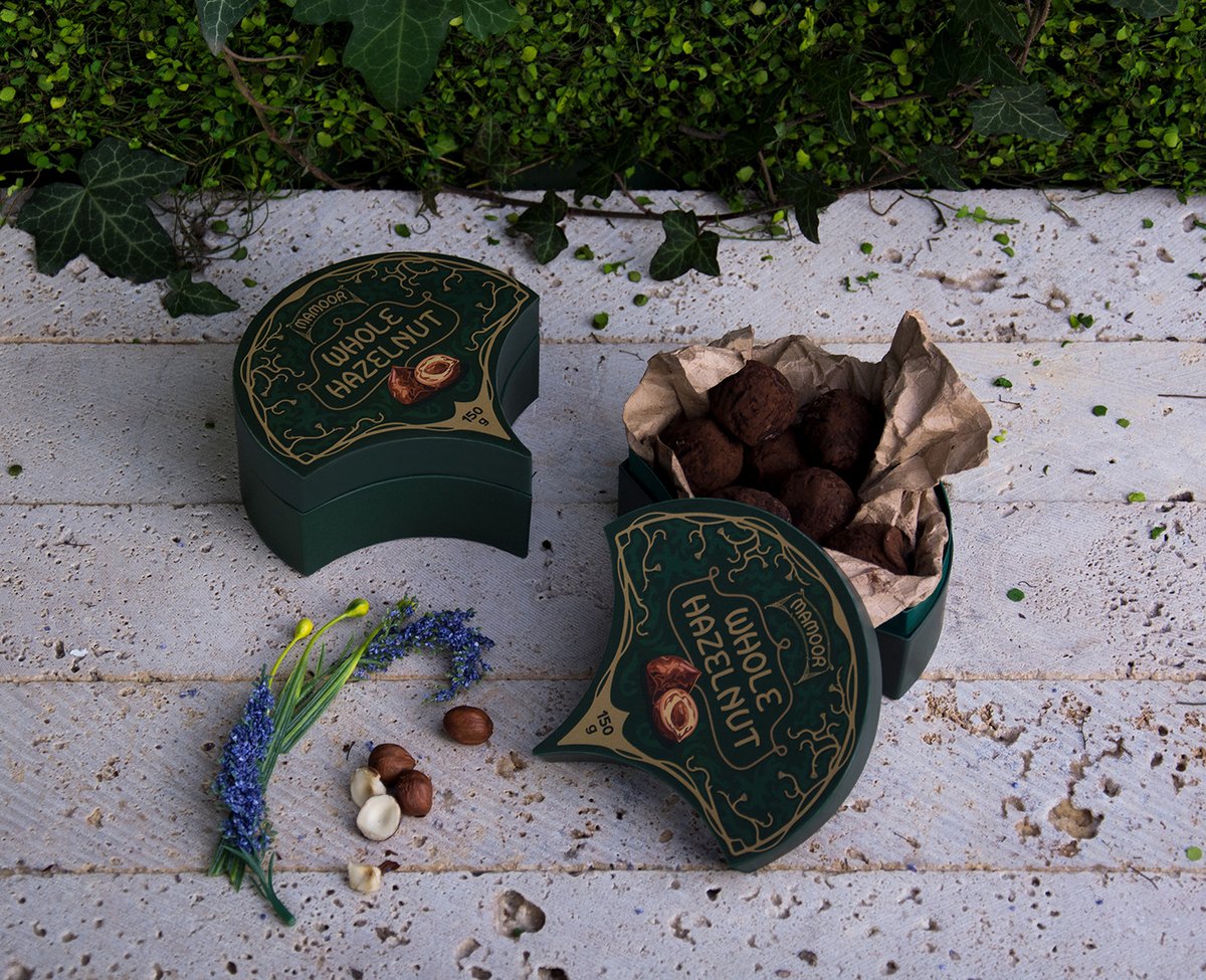 MAMOOR餐廳品牌vi設計&mdash;&mdash;巧克力包裝盒的vi視覺標識，vi設計，餐飲vi設計，餐飲品牌vi設計，快消品vi設計，品牌標識vi設計，品牌vi設計，品牌策劃，深圳vi設計，左右格局