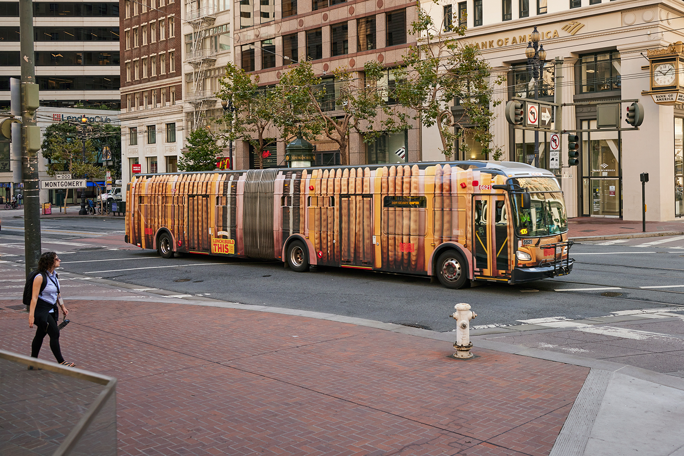 品牌包裝設(shè)設(shè)公司為午餐&ldquo;打造&rdquo;新品牌標(biāo)識(shí)